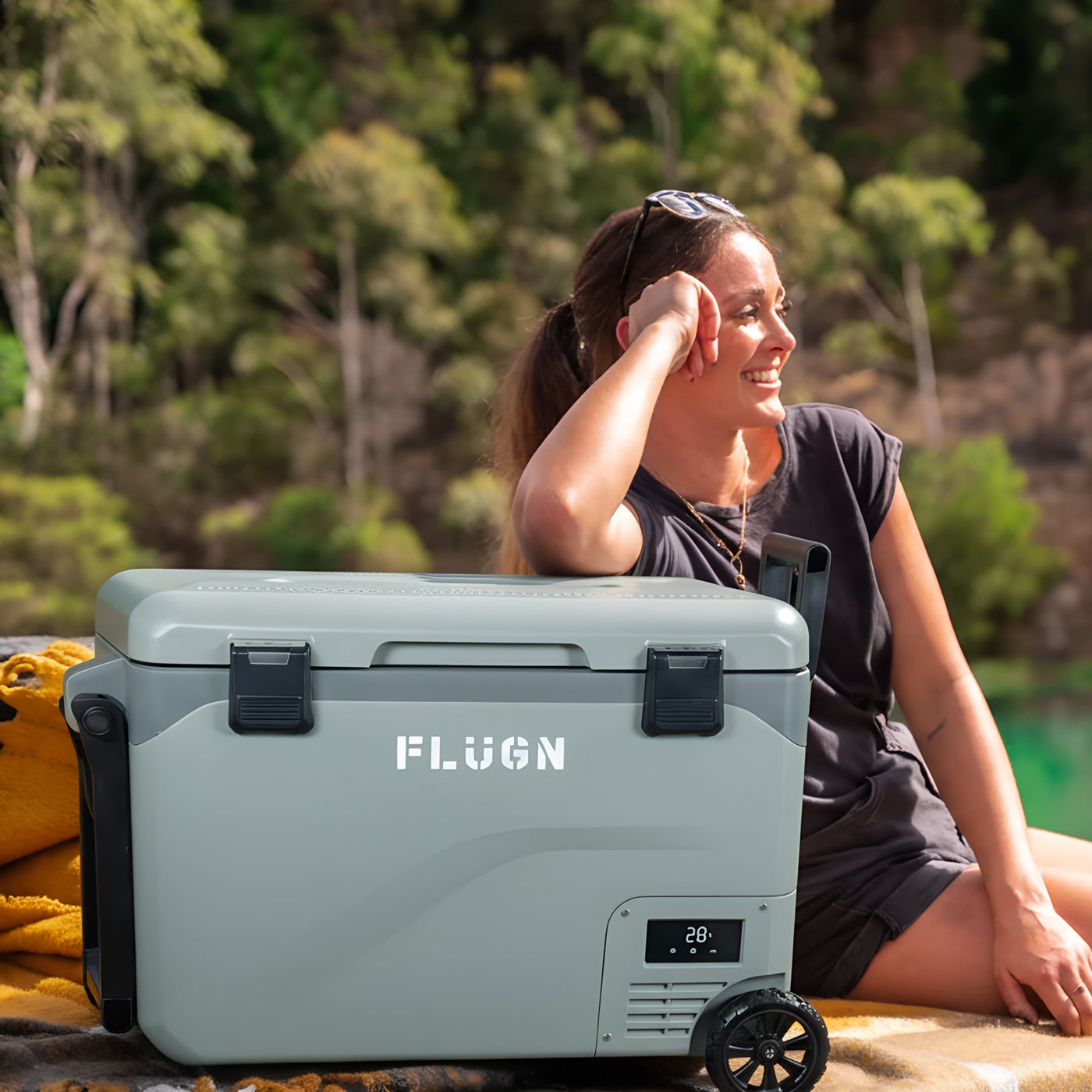 FR42i large capacity portable fridge freezer for extended travel